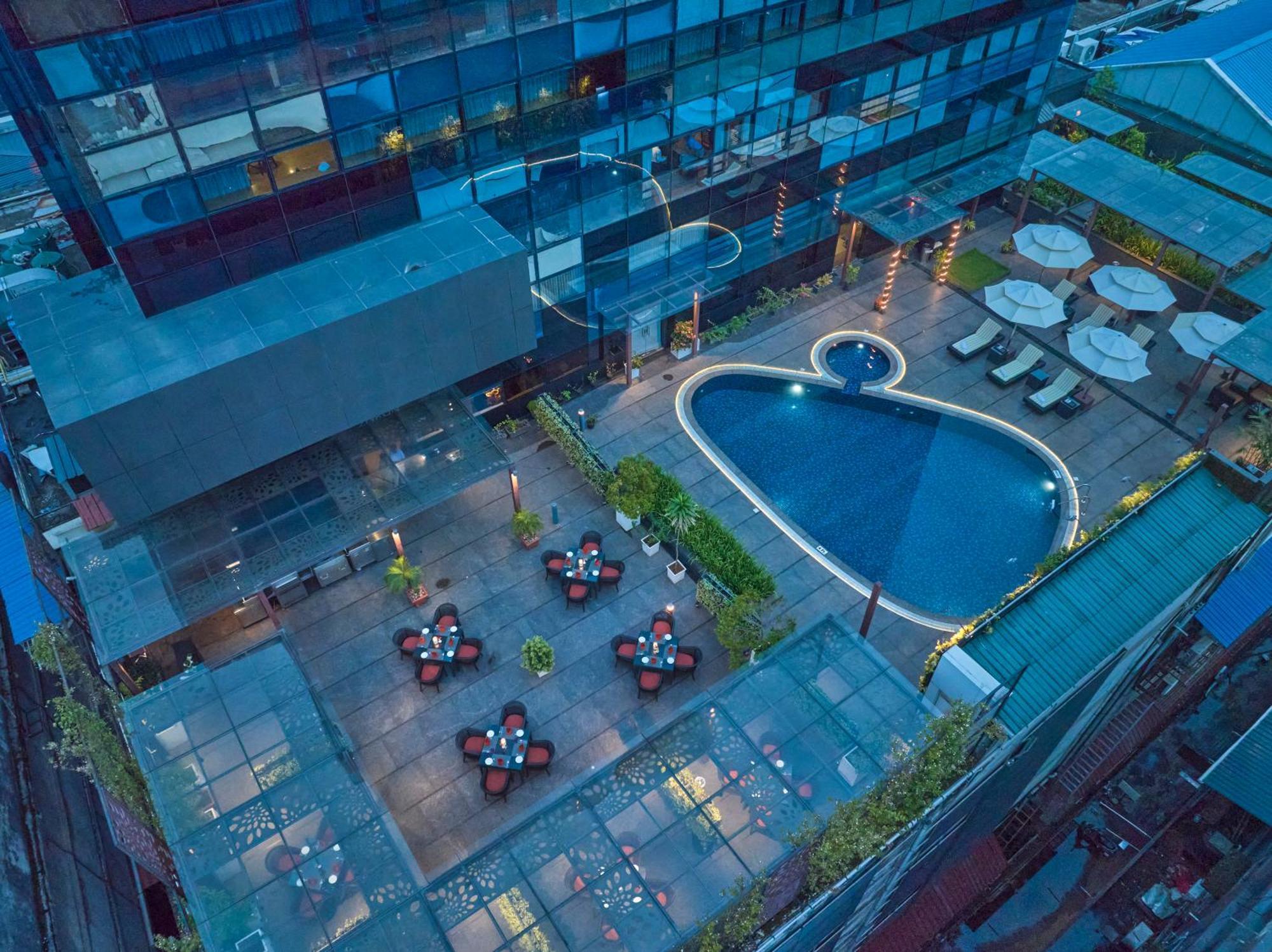 The Raviz Calicut Hotel Exterior foto