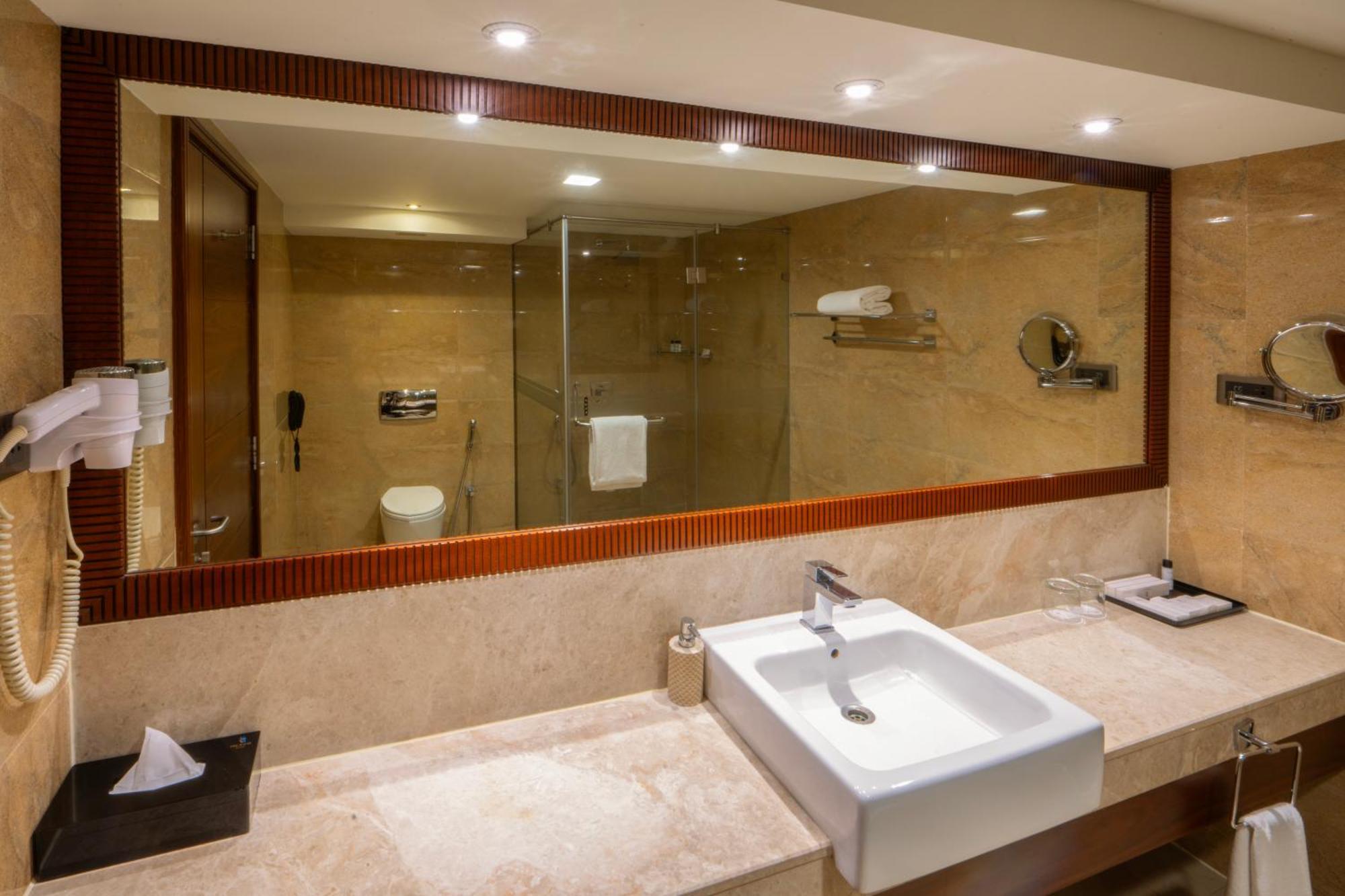 The Raviz Calicut Hotel Exterior foto