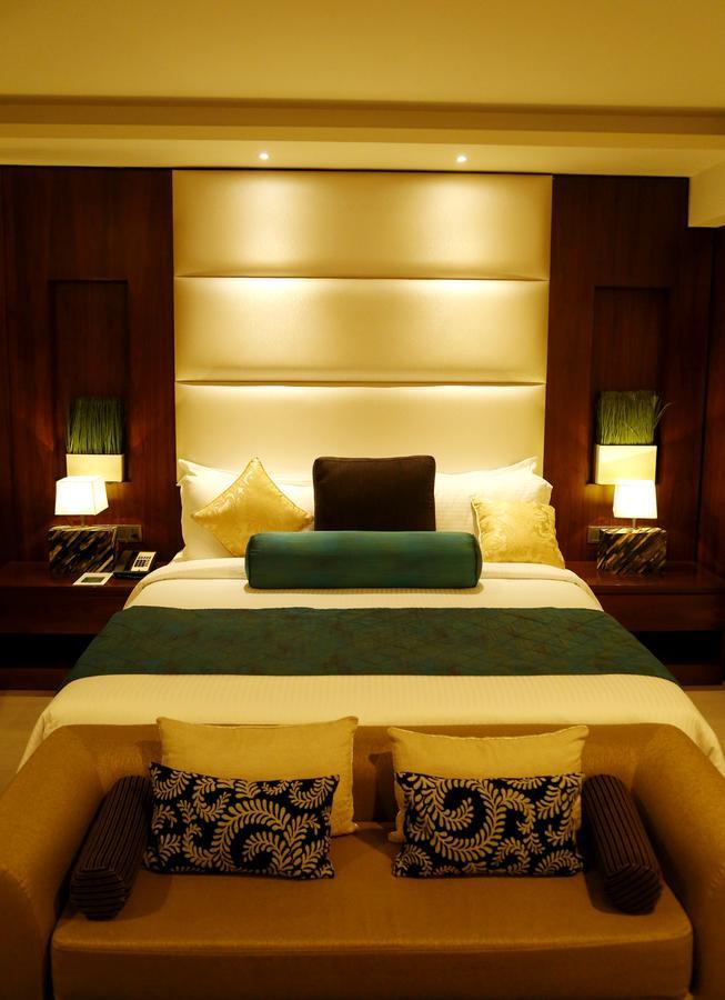 The Raviz Calicut Hotel Exterior foto