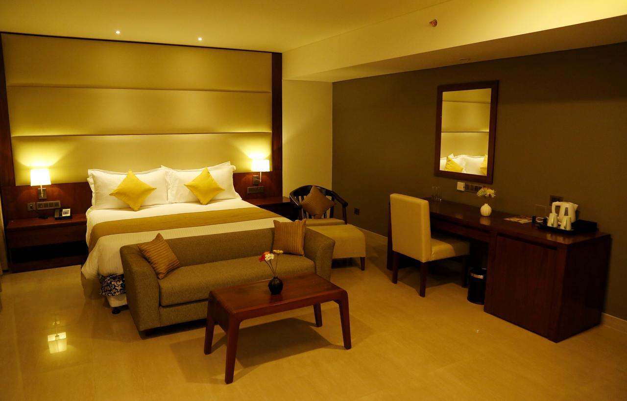 The Raviz Calicut Hotel Exterior foto